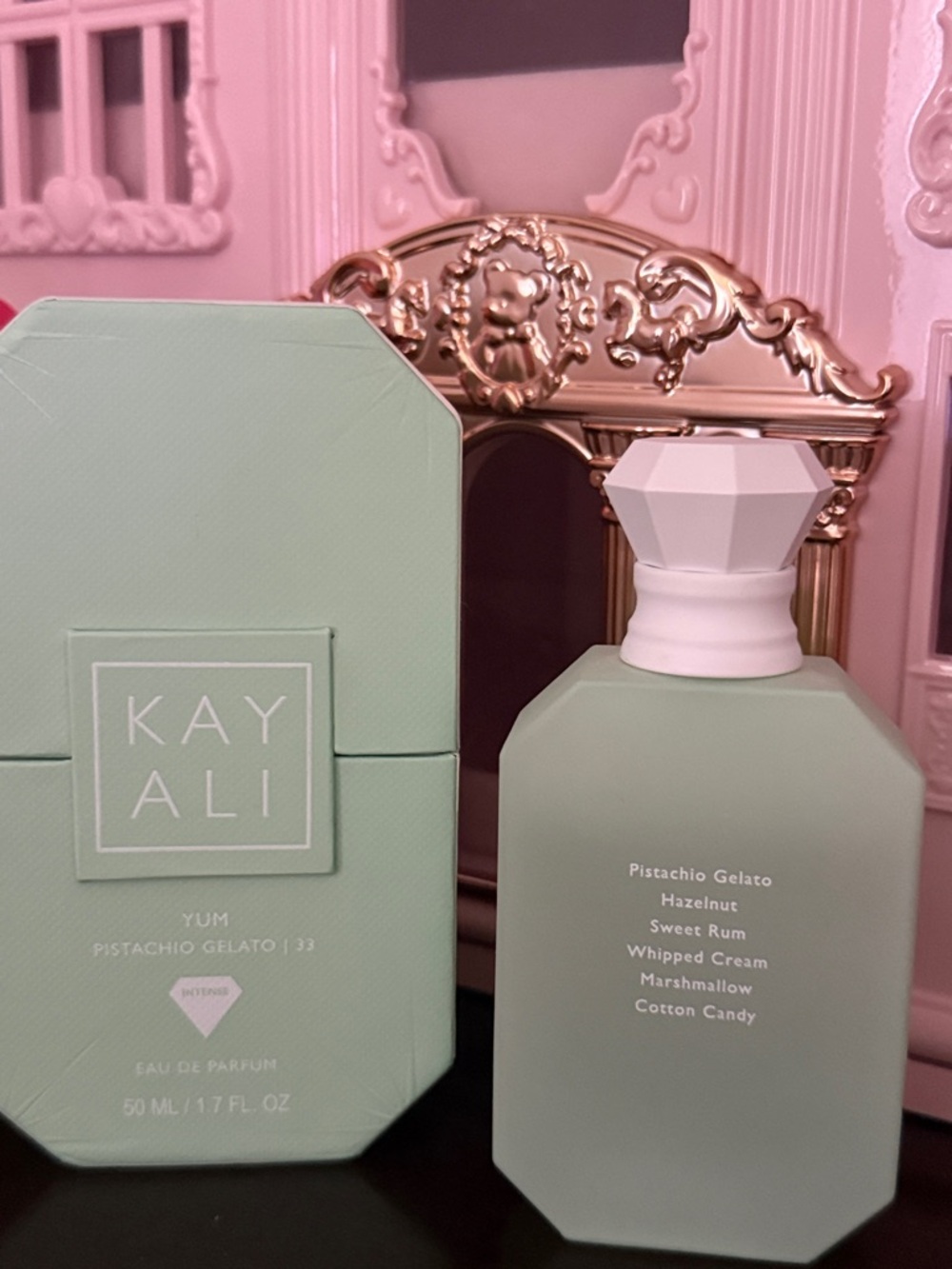 Kayali Yum Pistachio Gelato Eau de Parfum - Mint - Picture 5 of 6